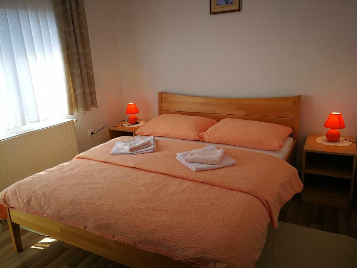 Apartman Marija Brajdic Rakovica Dış mekan fotoğraf